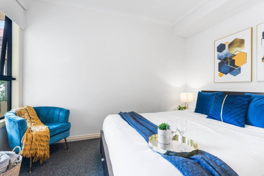 Appartamento Cozy 1 Bedder In St Kilda With Balcony Melbourne Esterno foto